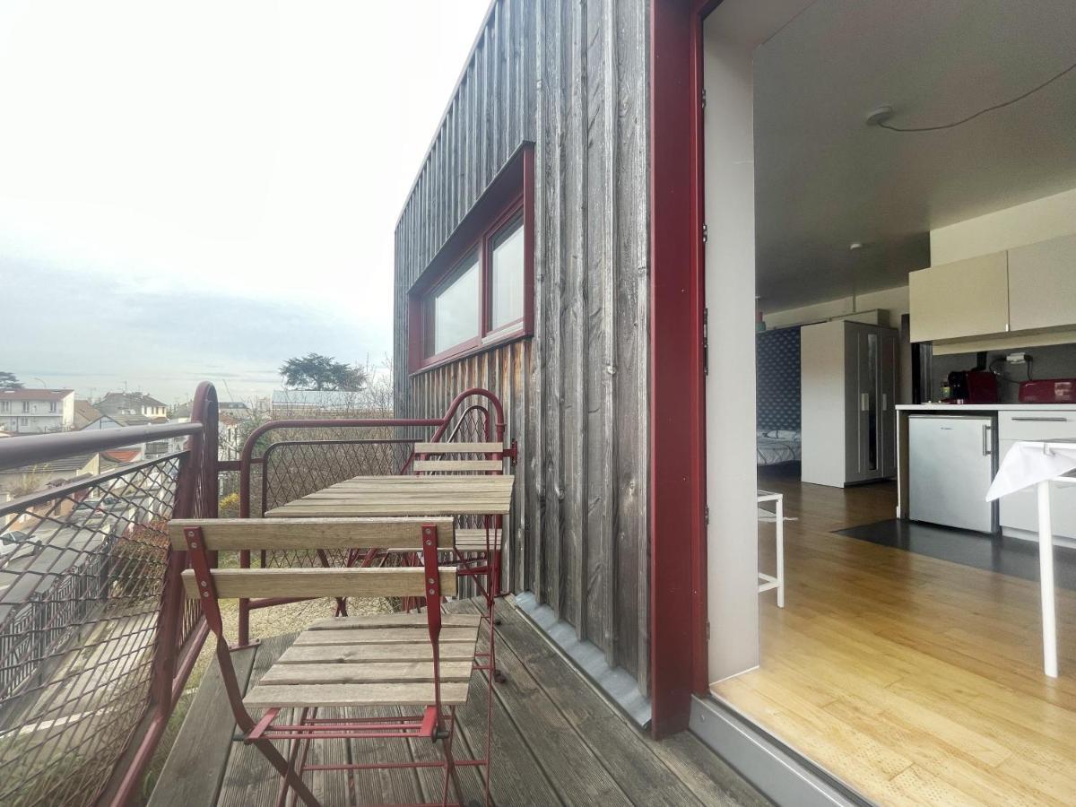 Le Balcon Rouge Apartment Ноази-льо-Сек Екстериор снимка