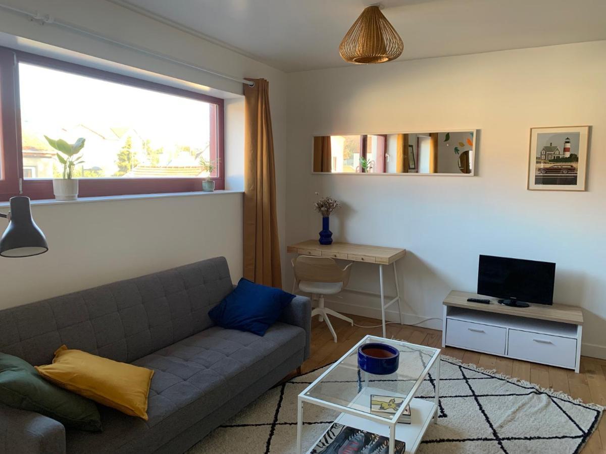 Le Balcon Rouge Apartment Ноази-льо-Сек Екстериор снимка